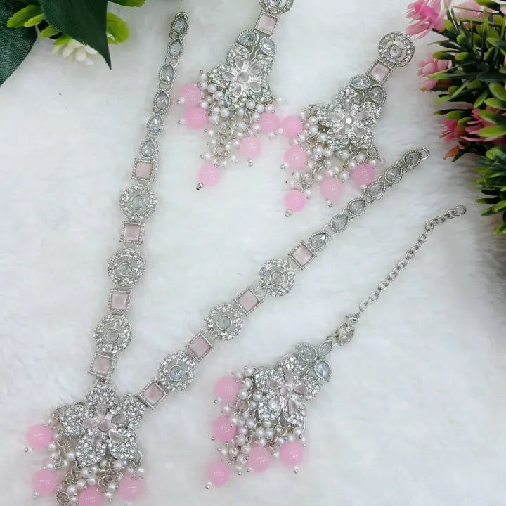 New elegant formal necklace beautiful nagena and stones work high quality mhndi polish with matching earrings and tika