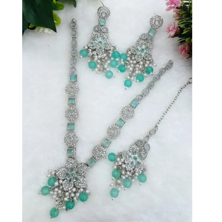 New elegant formal necklace beautiful nagena and stones work high quality mhndi polish with matching earrings and tika