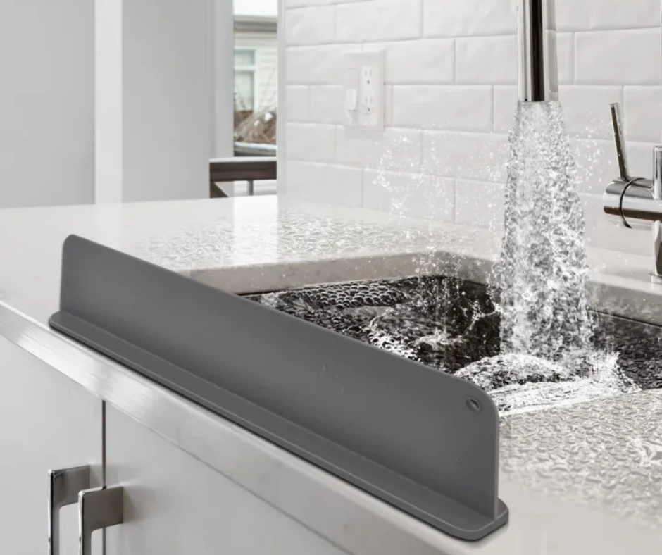 Silicone Sink Splash Guard – Reusable Water Retaining Strip, Portable Anti-Splash Water Stopper for Kitchen & Bathroom Sink Protection